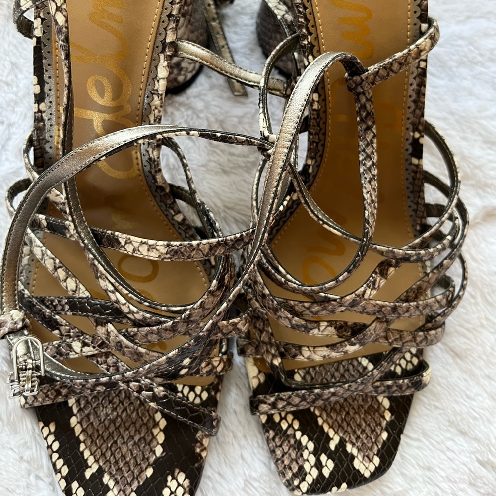 Sam Edelman daffodil sandals!